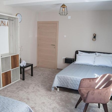 Mehana apartmani Leskovac  Bagian luar foto