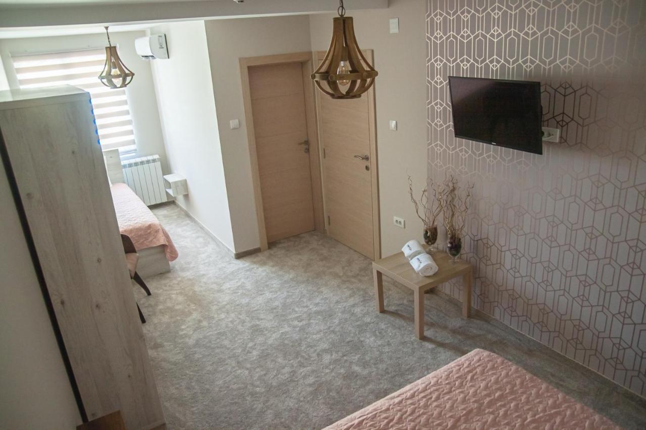 Mehana apartmani Leskovac  Bagian luar foto