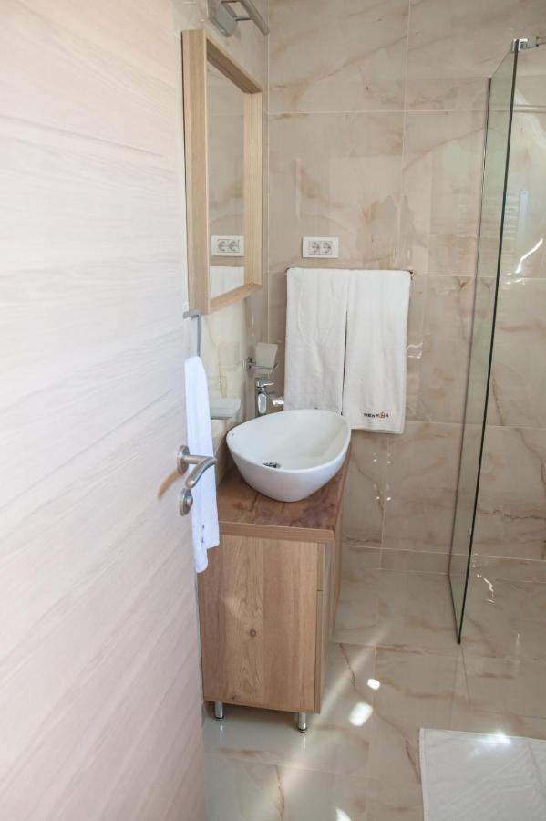 Mehana apartmani Leskovac  Bagian luar foto