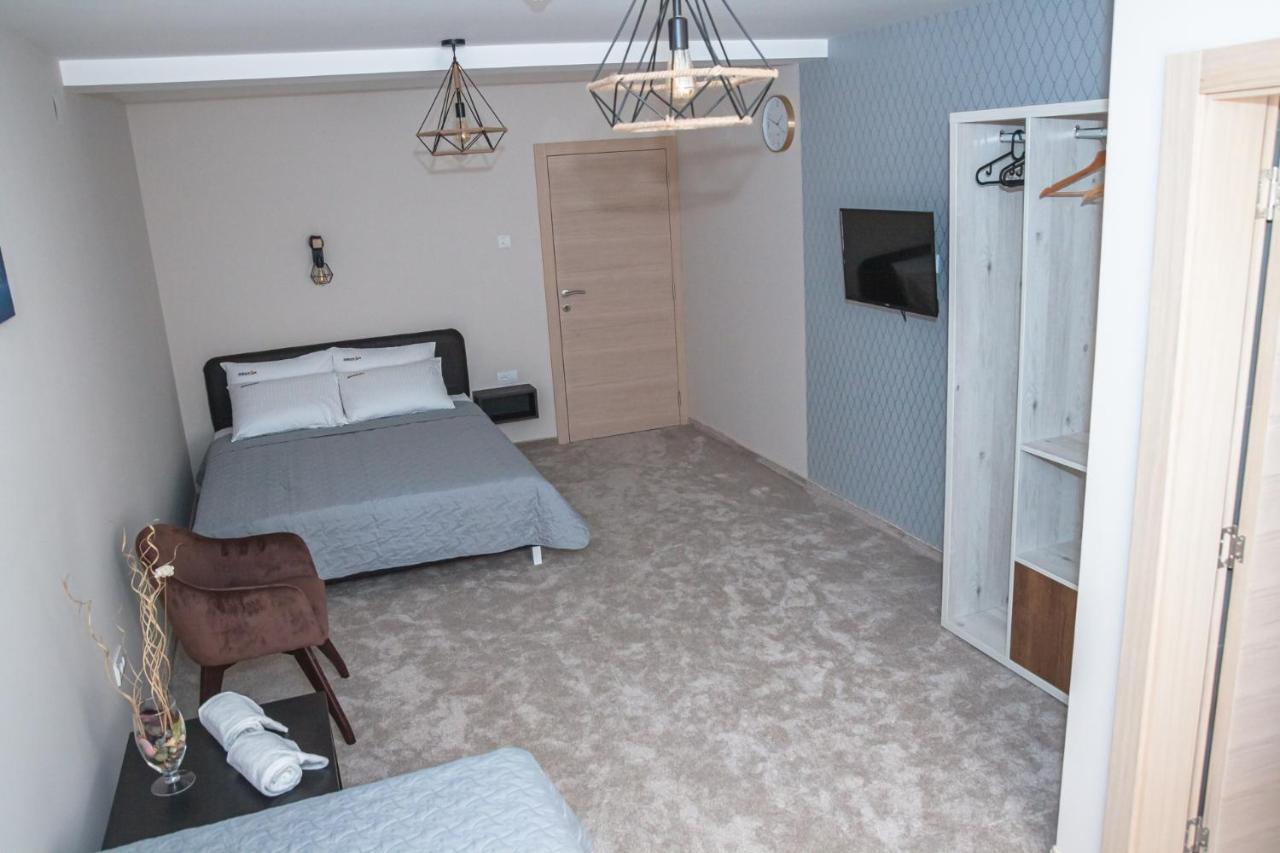 Mehana apartmani Leskovac  Bagian luar foto