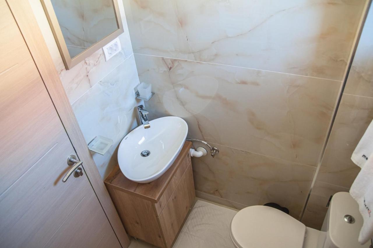 Mehana apartmani Leskovac  Bagian luar foto