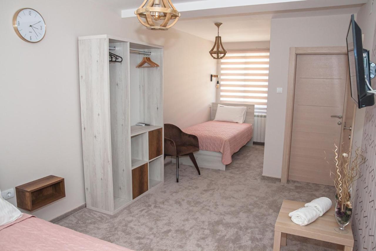 Mehana apartmani Leskovac  Bagian luar foto