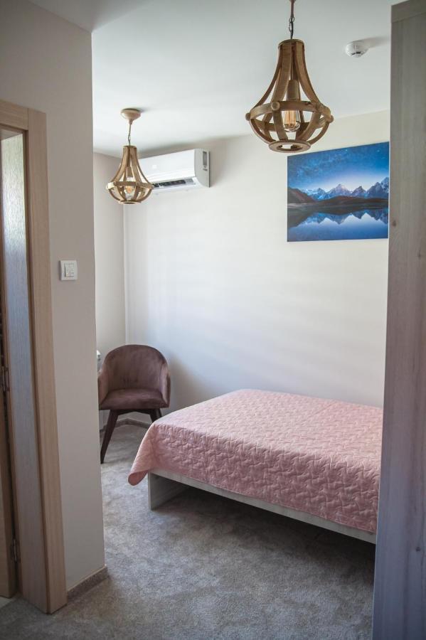 Mehana apartmani Leskovac  Bagian luar foto